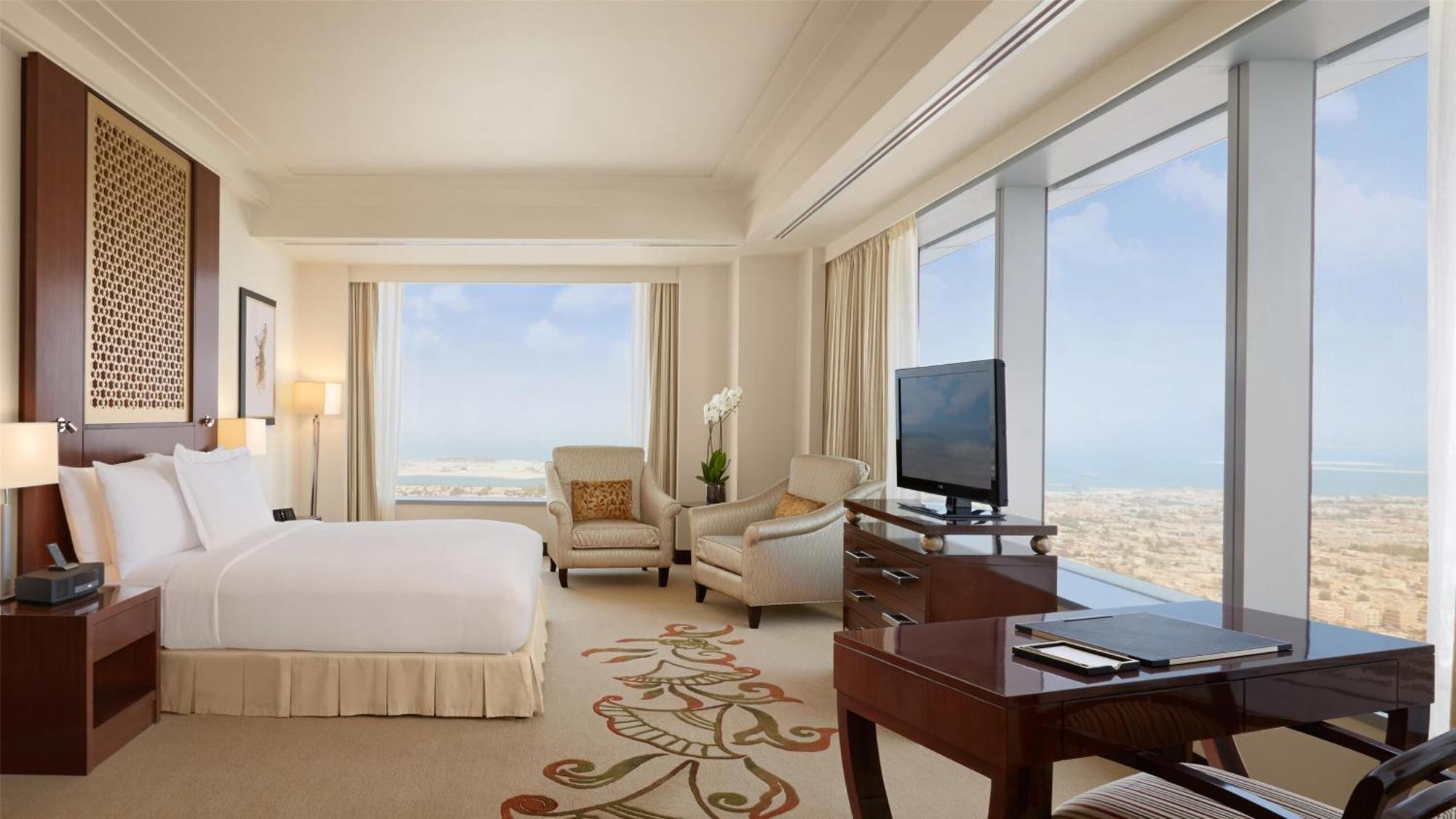 Executive Suite met Kingsize Bed - Inclusief Toegang tot de Lounge