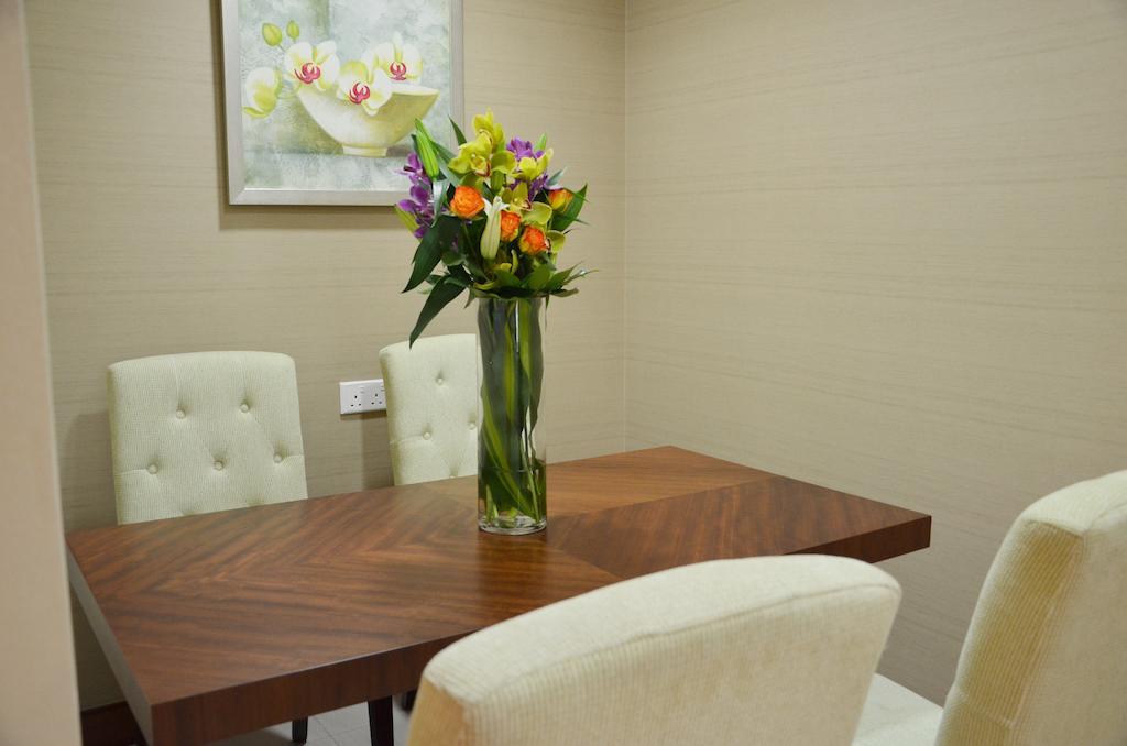 Deluxe Two-Bedroom Suite