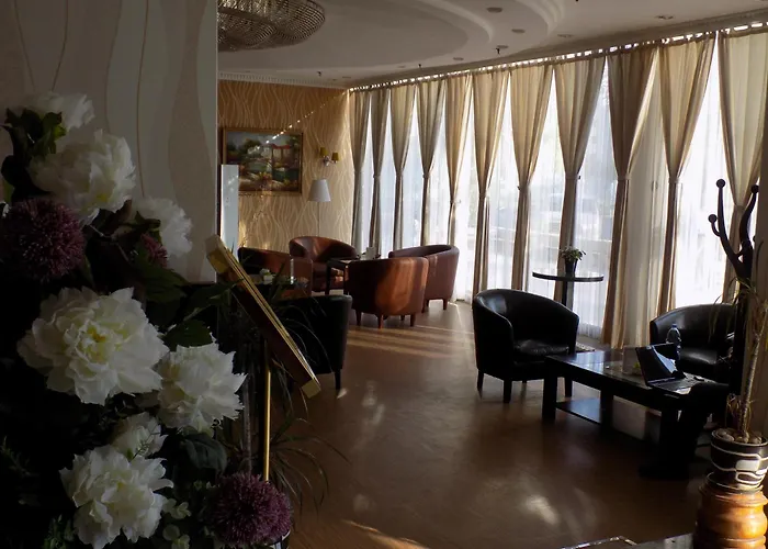 Cheap hotel: Dream Palace Hotel