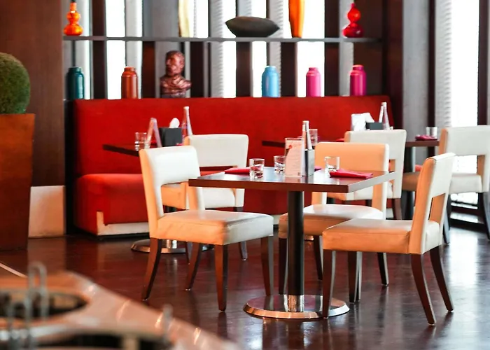 Hotels with tennis Moevenpick Grand Al Bustan
